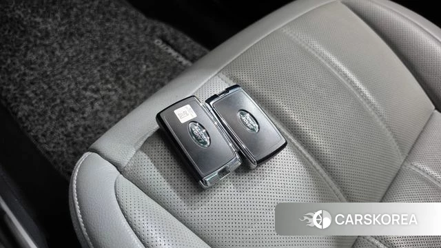 Land Rover Range Rover Evoque 2nd Generation 2020 Белый из Кореи, фото 6