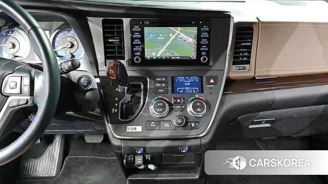 Toyota Sienna 2018 Серый из Кореи, фото 6