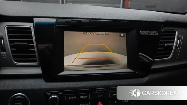 Kia Niro 2018 Белый из Кореи, фото 6