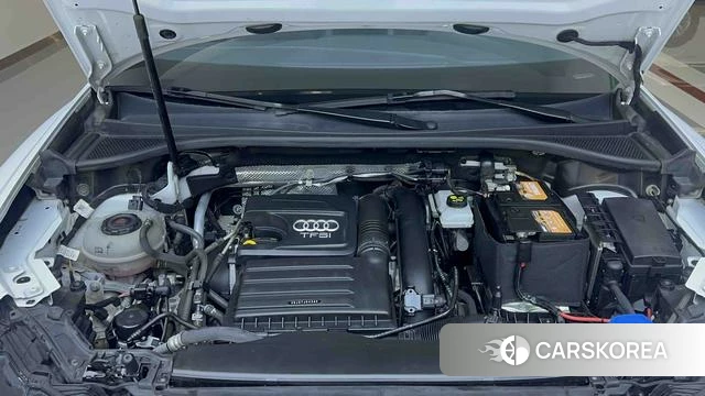 Audi Q3 2023 Белый из Китая, фото 6