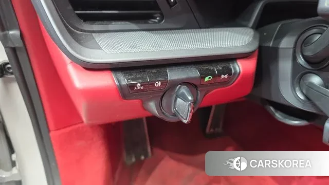 Porsche 911(992) 2021 Серебристо-серый из Кореи, фото 6