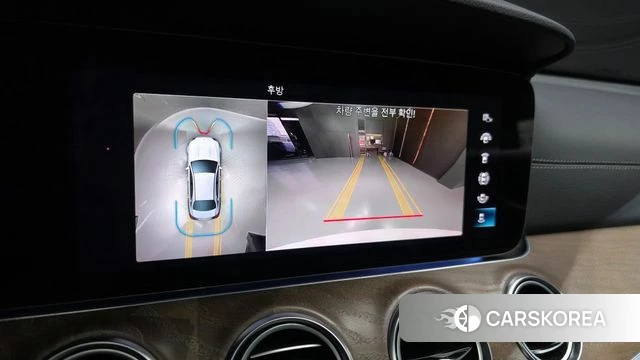 Mercedes-Benz E-Class W213 2022 Белый из Кореи, фото 6