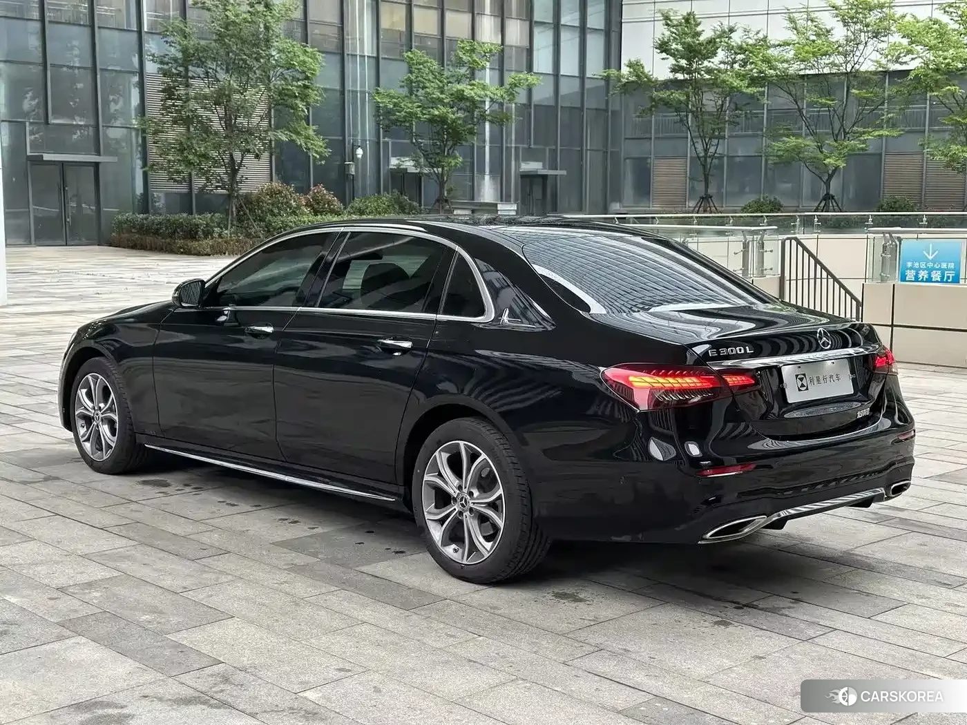 Mercedes-Benz E-Class id 4686208 из Китая 7