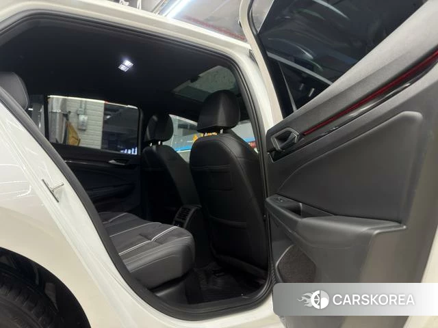 Volkswagen Golf 2022 Белый из Китая, фото 6