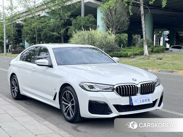 BMW 5 series (imported) 2023 Белый из Китая, фото 6
