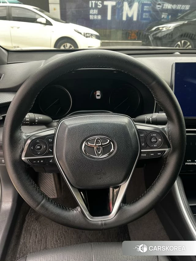 Toyota Asian dragon 2022 Серебристо-серый из Китая, фото 6