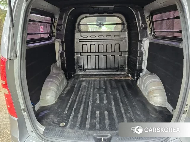 Hyundai Grand Starex 2018 Серебряный из Кореи, фото 6