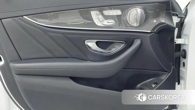 Mercedes-Benz E-Class W213 2021 Белый из Кореи, фото 6