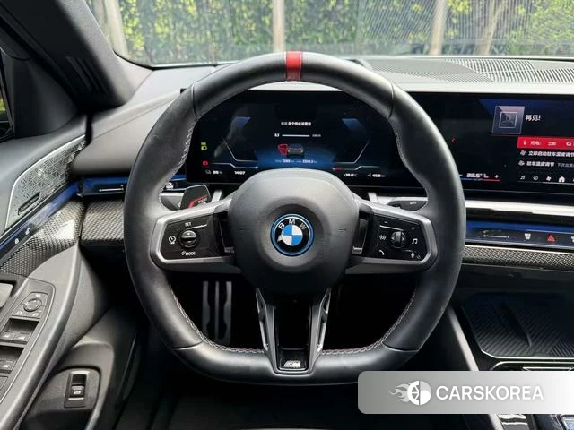 BMW i5 (import) 2025 Серебристо-серый из Китая, фото 6