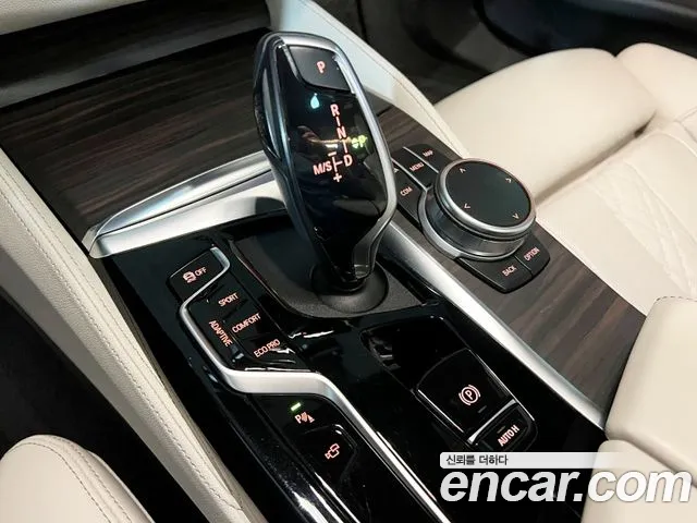 BMW 5 Series (G30) id 2589772 из Кореи 6