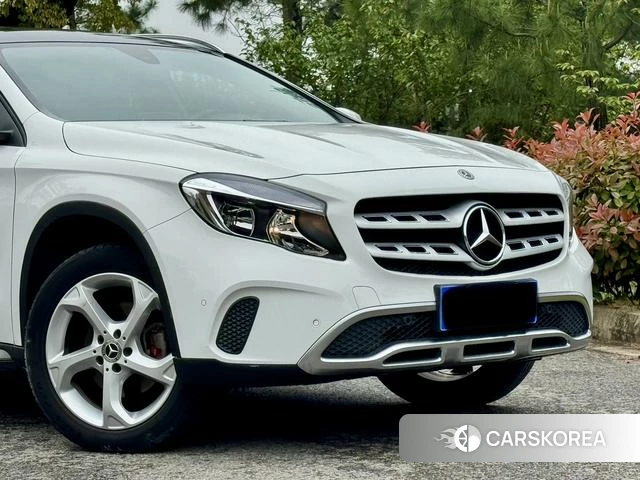 Mercedes-Benz GLA 2018 Белый из Китая, фото 6