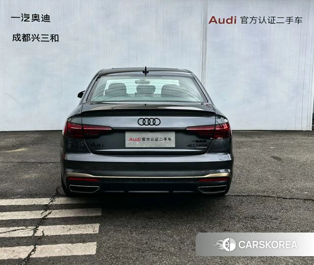 Audi A4L 2024 Темно-серый из Китая, фото 6
