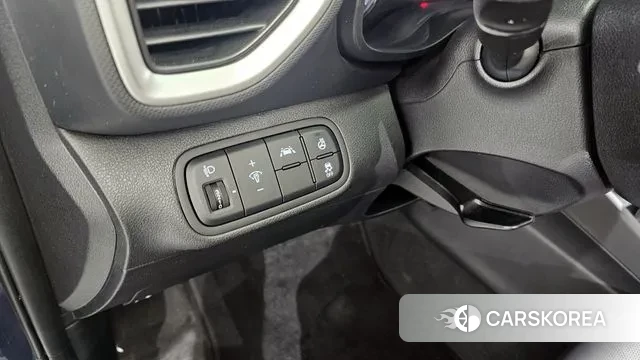 Hyundai Venue 2021 Синий из Кореи, фото 6