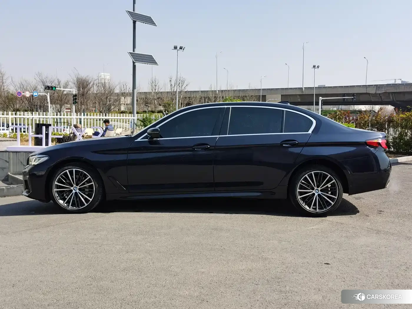 BMW 5 series 2022 Черный из Китая, фото 6