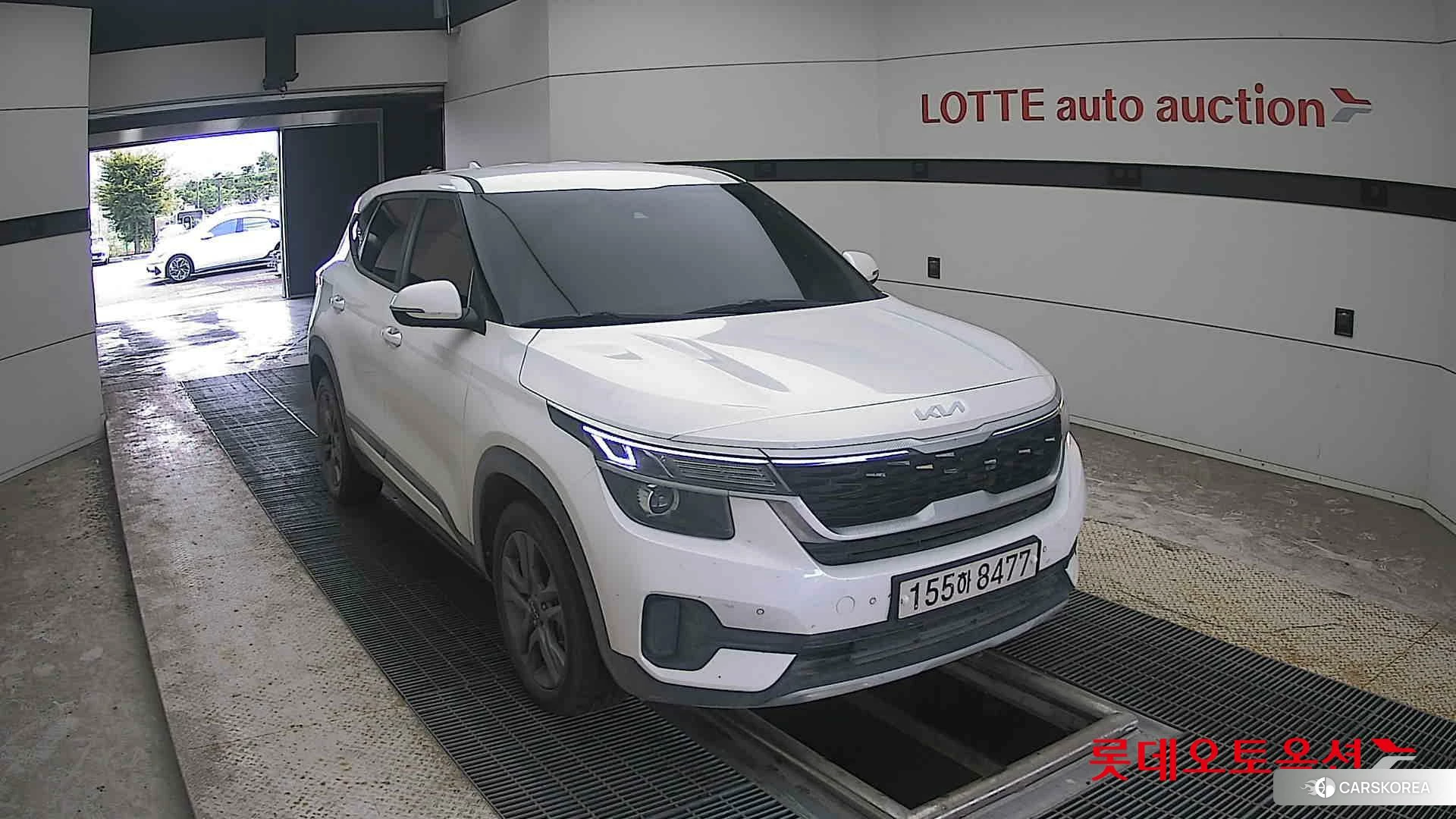 Kia Seltos 2022 Snow White Pearl из Кореи, фото 6
