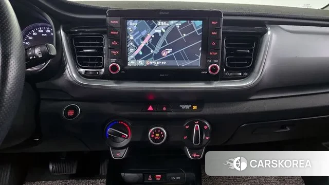 Kia Stonic 2018 Белый из Кореи, фото 6