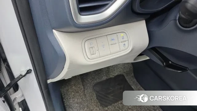 Hyundai Venue 2021 Белый из Кореи, фото 6