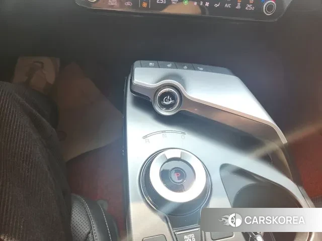 Kia EV6 2023 Серый из Кореи, фото 6