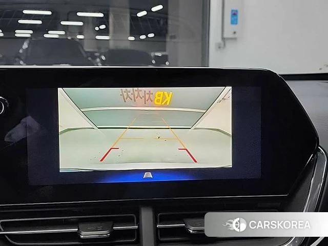 Chevrolet (GM Daewoo) Trax Crossover 2025 Белый из Кореи, фото 6