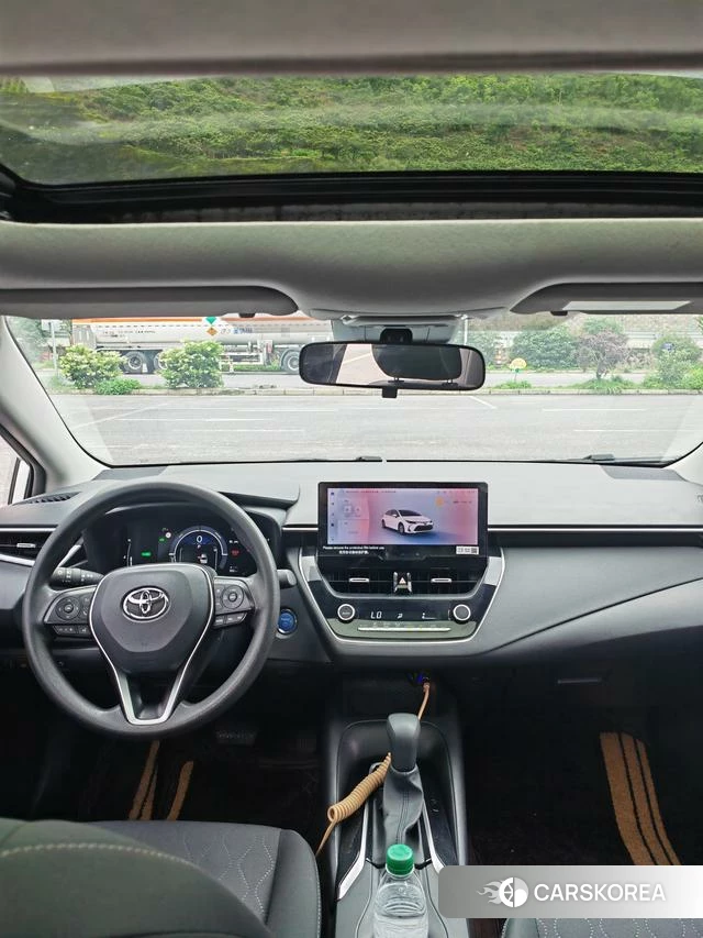 Toyota Corolla 2024 Белый из Китая, фото 6