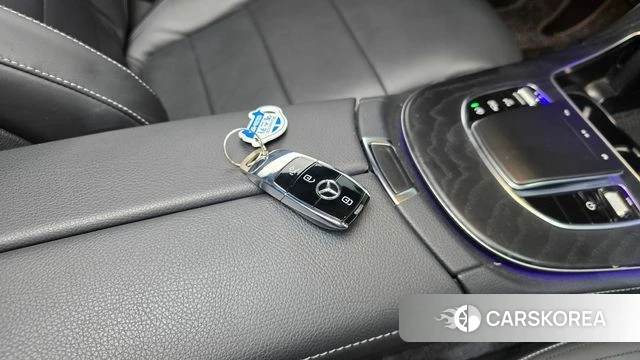Mercedes-Benz E-Class W213 2020 Белый из Кореи, фото 6