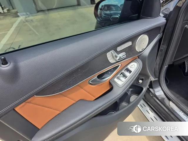 Mercedes-Benz GLC-Class X253 2023 Черный из Кореи, фото 6