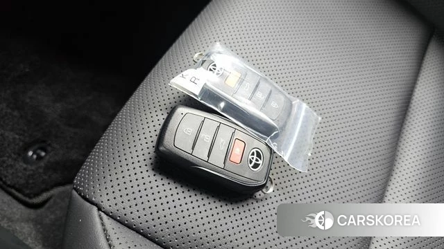 Toyota Crown Crossover 2024 Белый из Кореи, фото 6
