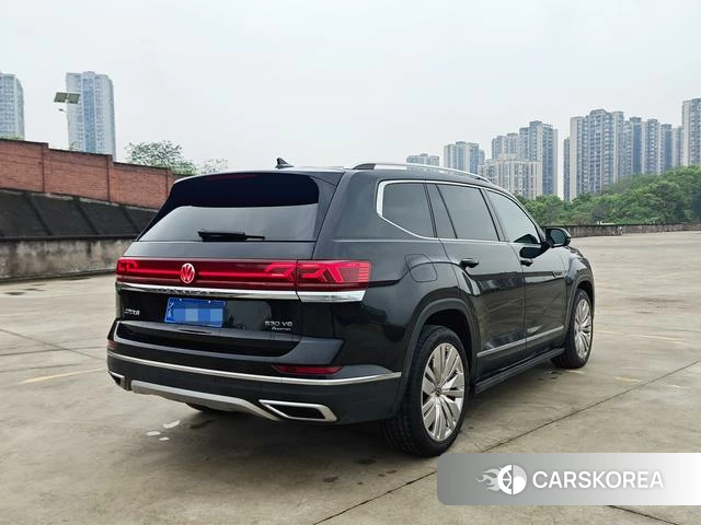 Volkswagen Tourang 2023 Черный из Китая, фото 6