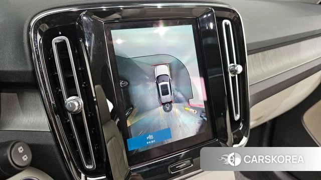 Volvo XC40 2022 Белый из Кореи, фото 6