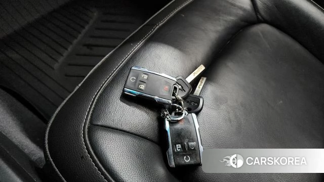 Chevrolet (GM Daewoo) Real New Colorado 2021 Черный из Кореи, фото 6