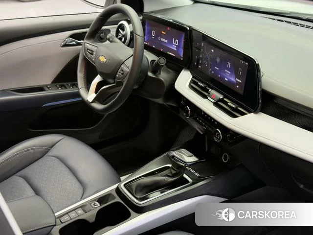 Chevrolet Cruze 2023 Белый из Китая, фото 6