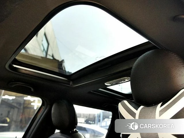 Mini Cooper S Clubman 2023 Темно-зеленый из Кореи, фото 6