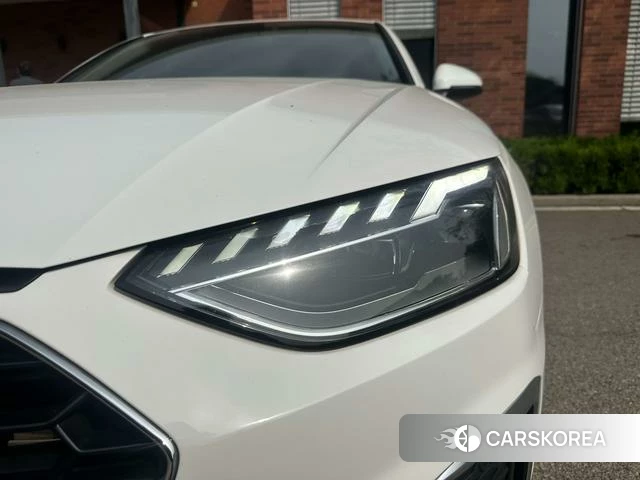Audi A4L 2021 Белый из Китая, фото 6