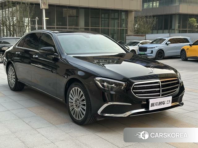 Mercedes-Benz E-class 2023 Черный из Китая, фото 6