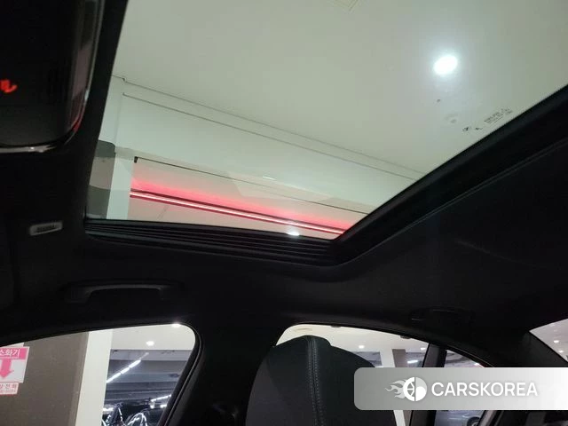 BMW 5 Series (G30) 2023 Белый из Кореи, фото 6