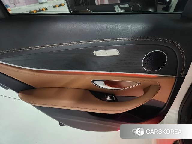 Mercedes-Benz E-Class W213 2021 Белый из Кореи, фото 6