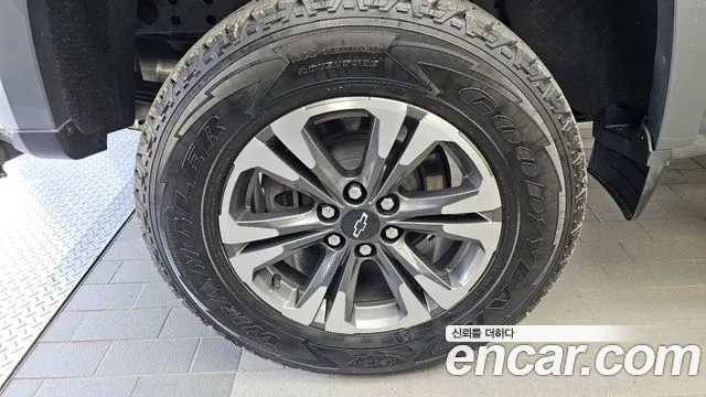 Chevrolet (GM Daewoo) Real New Colorado 2022 Серебряный из Кореи, фото 6