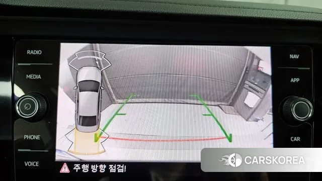 Volkswagen 7th Generation of Jetta 2023 Белый из Кореи, фото 6