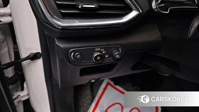 Chevrolet (GM Daewoo) Trailblazer 2022 Белый из Кореи, фото 6