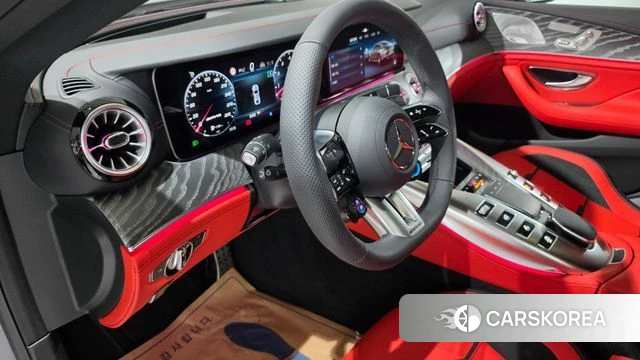 Mercedes-Benz AMG GT 2026 Серебристо-серый из Кореи, фото 6