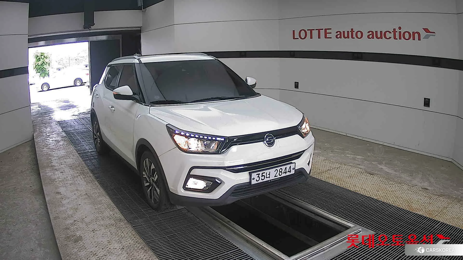 SsangYong Tivoli 2019 Белый из Кореи, фото 6