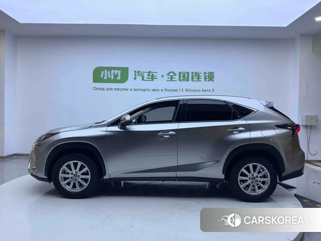 Lexus NX 2021 Серебристо-серый из Китая, фото 6