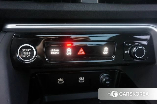 Audi Q5 (80A) 2025 Белый из Кореи, фото 6