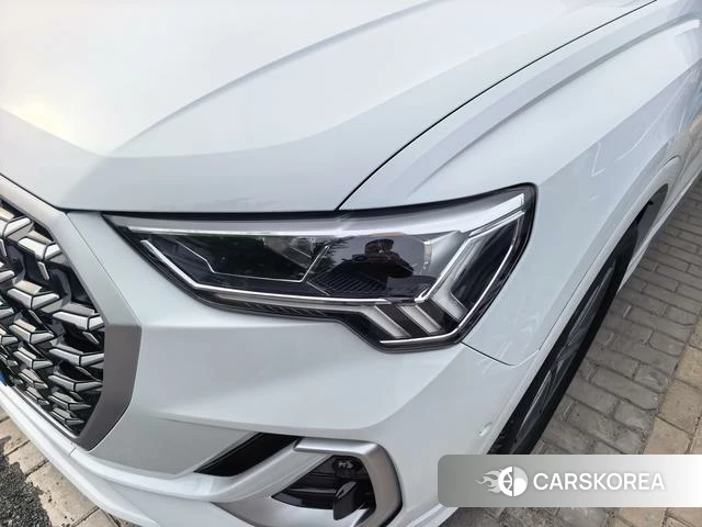 Audi Q3 2024 Белый из Китая, фото 6