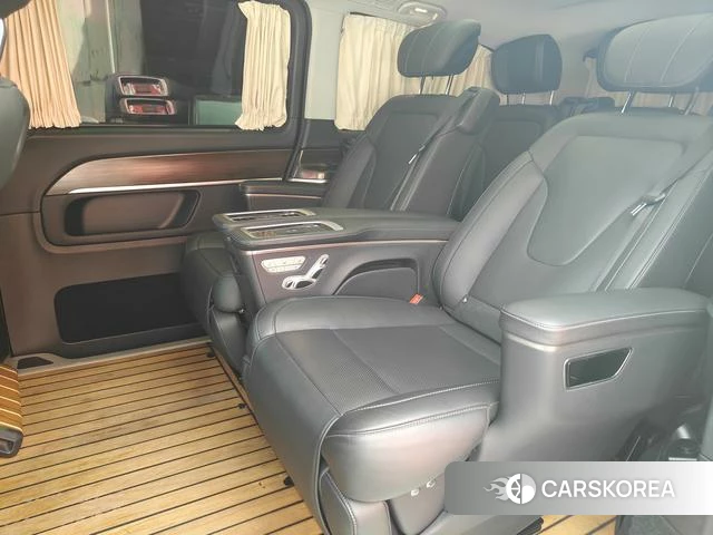 Mercedes-Benz V-class 2023 Черный из Китая, фото 6