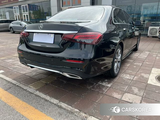 Mercedes-Benz E-class id 4209109 из Китая 6