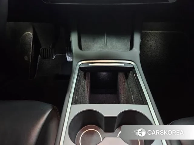 Tesla Model Y 2022 Белый из Кореи, фото 6