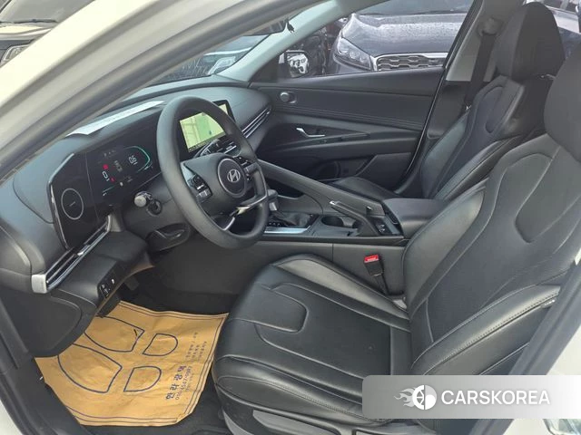 Hyundai The New Avante (CN7) 2023 Белый из Кореи, фото 6