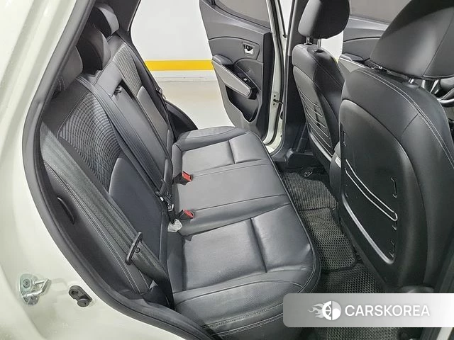 Ssangyong Tivoli Armor 2018 Белый из Кореи, фото 6