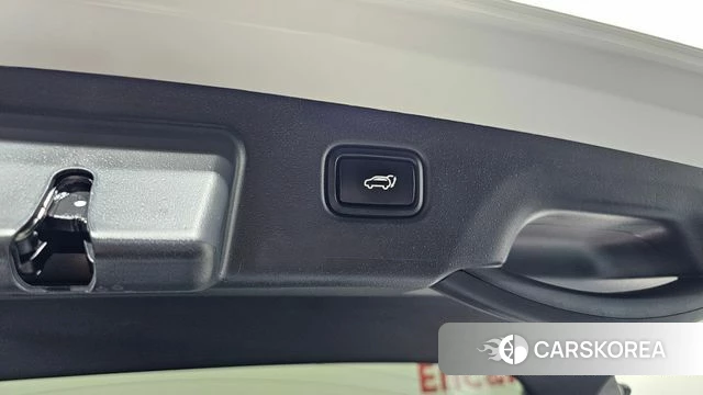 Kia Di Ol Nu Niro 2026 Белый из Кореи, фото 6